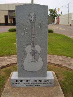 Μνημεία αφιερωμένο στον Robert Johnson στην γενέτειρα του Huzelfurst - Mississippy